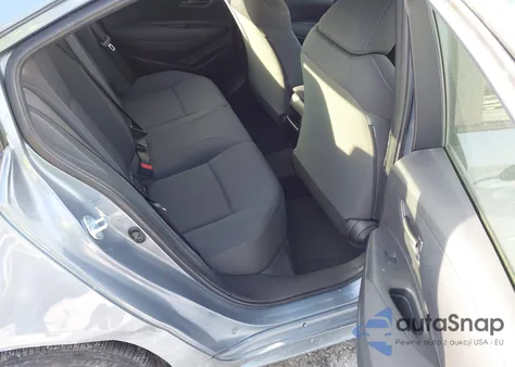 2022 Toyota Corolla Le z USA, uszkodzony, nr VIN JTDEPMAE7N3001218